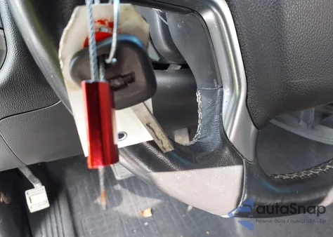 2018 Chevrolet Silverado 1500 2Lt from USA, damaged, VIN 3GCUKREC7JG614639